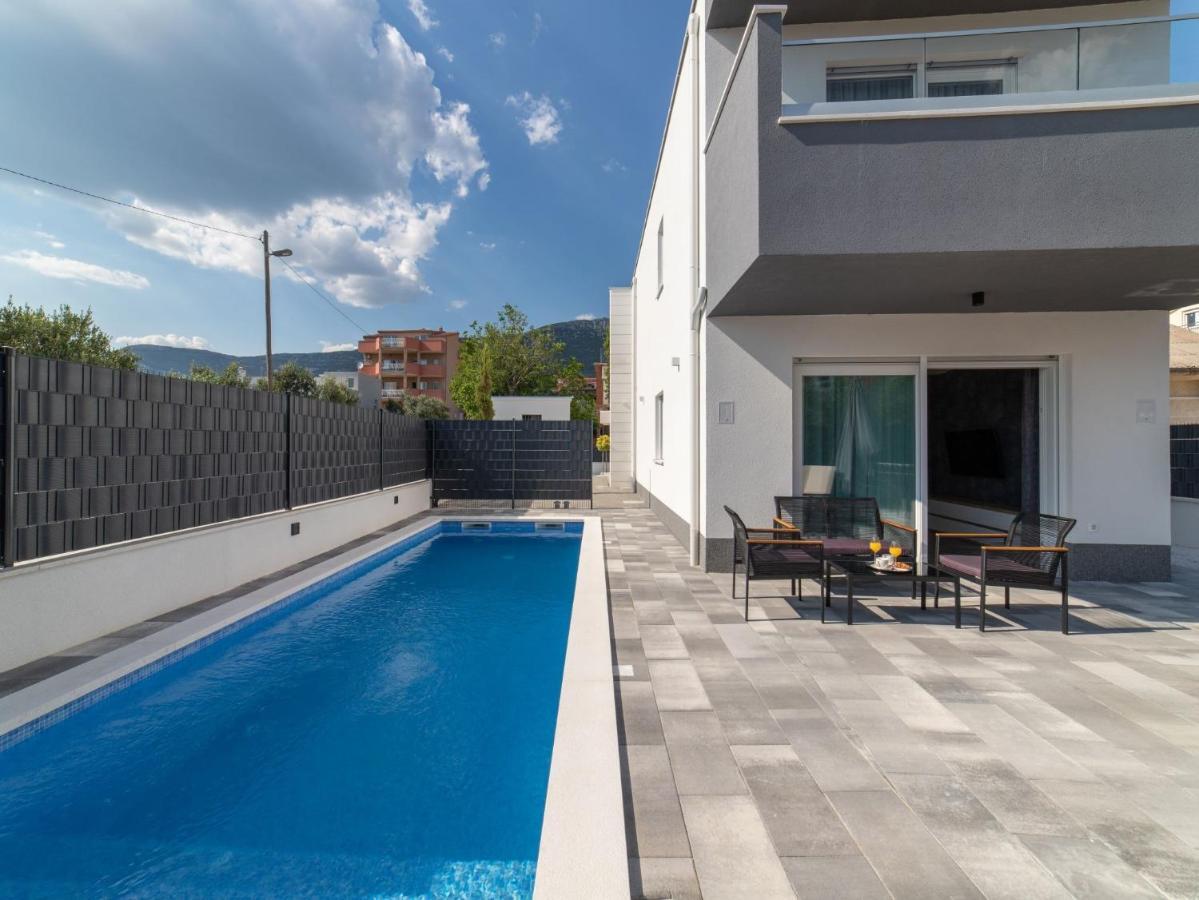 Luxury Villa Luna Kastela Luaran gambar